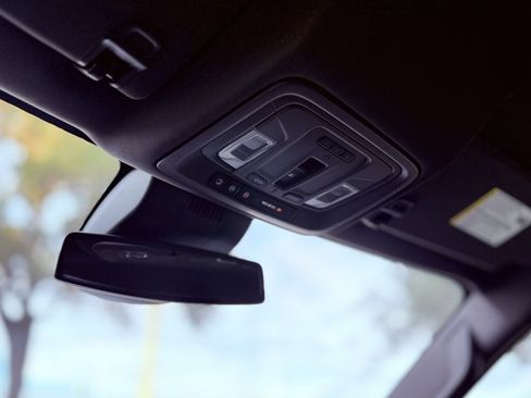 Used 2024 GMC Sierra 1500 SLT w/ SLT Premium Plus Package image 16