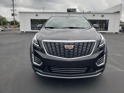 Used 2025 Cadillac XT5 Premium Luxury image 2