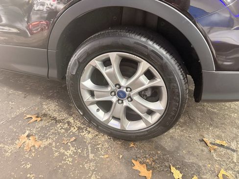 Used 2013 Ford Escape SEL image 8