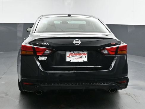 Used 2023 Nissan Altima 2.5 SR image 7