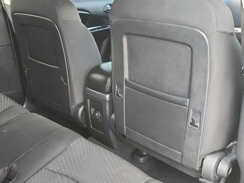 Used 2020 Dodge Journey SE w/ SE Popular Equipment Group FWD image 16