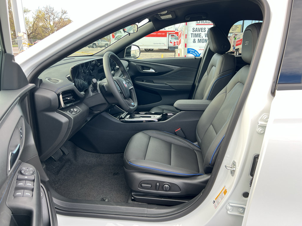 New 2026 Buick Envista Sport Touring w/ Convenience I Package FWD image 34