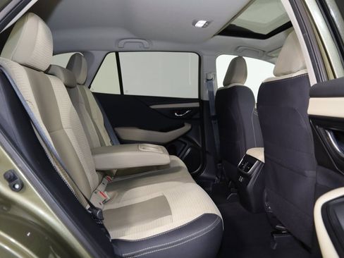 Used 2025 Subaru Outback Premium image 14