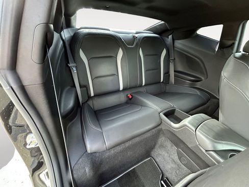 Used 2019 Chevrolet Camaro SS image 11