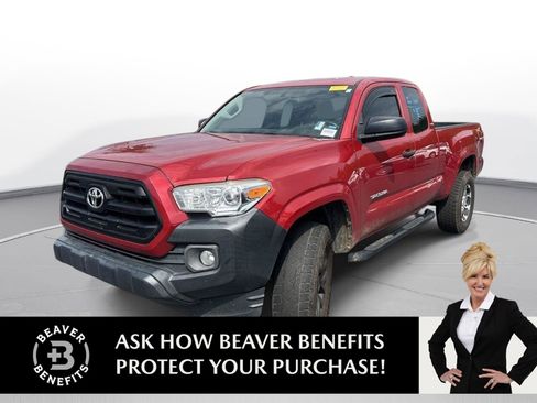 Used 2017 Toyota Tacoma SR RWD image 1