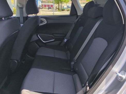 Certified 2023 Kia Soul LX w/ LX Technology Package FWD image 21