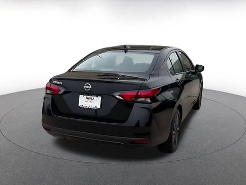 Used 2025 Nissan Versa SV FWD image 15