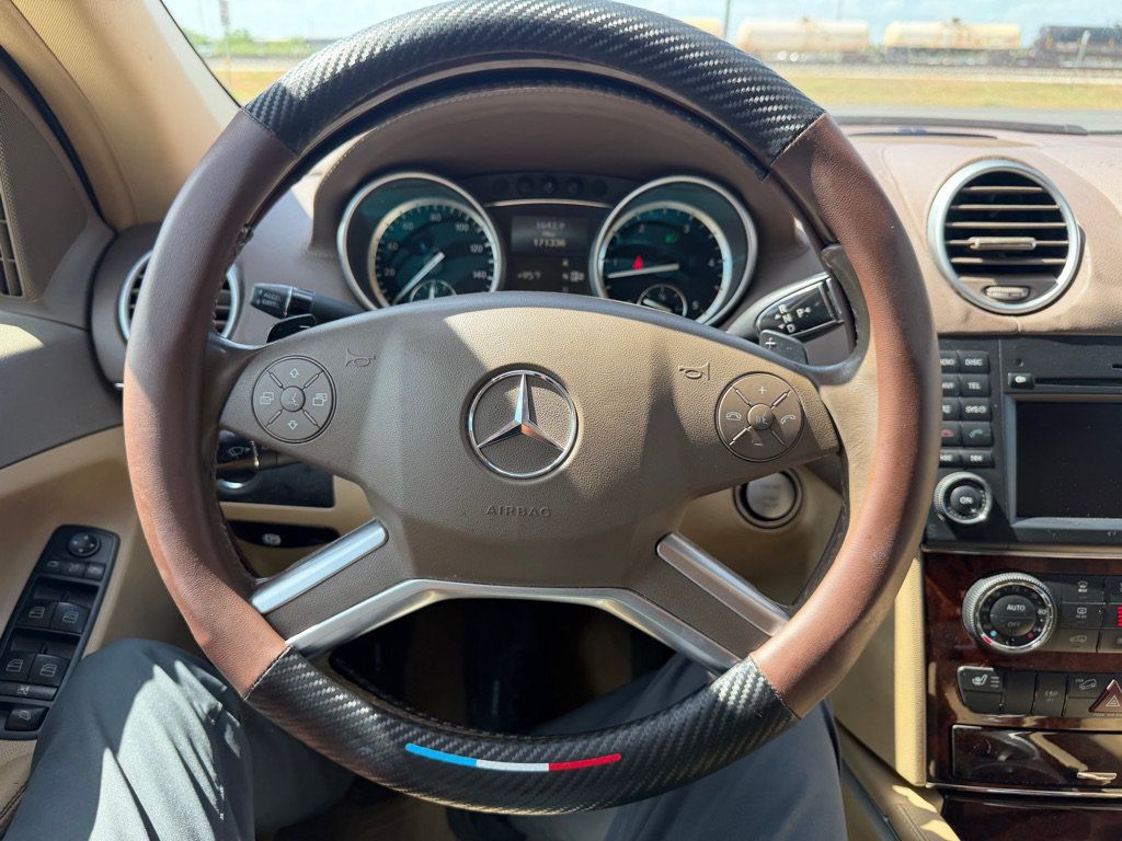 Used 2010 Mercedes-Benz GL 320 BlueTEC 4MATIC image 8