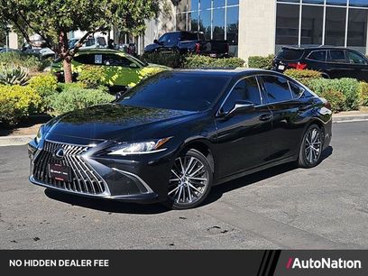 Used 2025 Lexus ES 350 w/ Premium Package