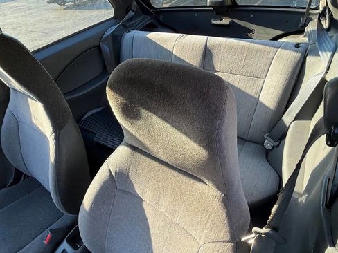 Used 1995 Geo Metro LSi image 8