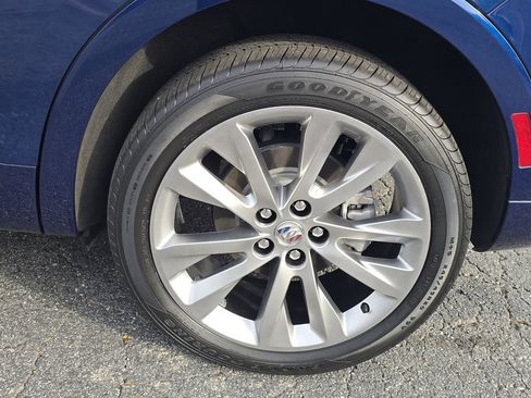 Certified 2023 Buick Envision Avenir image 8