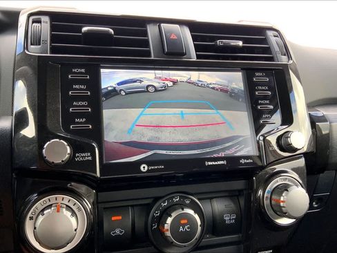 Used 2024 Toyota 4Runner TRD Off-Road AWD/4WD image 26