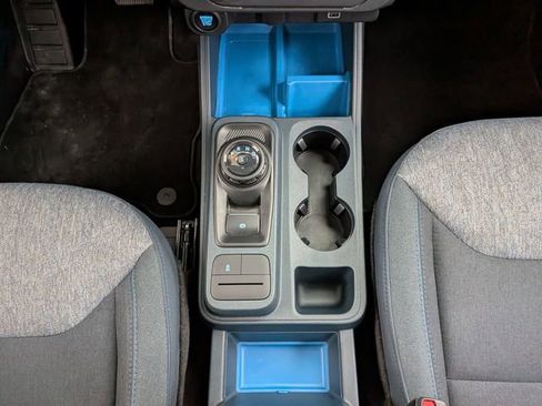 Used 2025 Ford Maverick XLT w/ Equipment Group 301A image 32