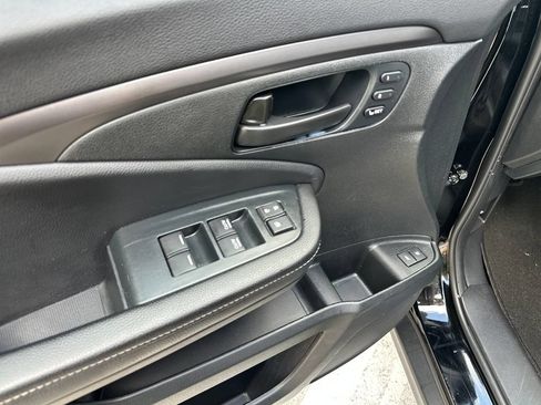 Used 2023 Honda Passport EX-L image 19