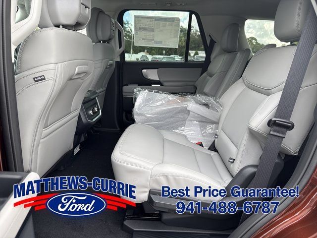 New 2027 Ford Expedition Active AWD/4WD image 13