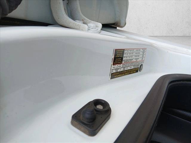 Used 2017 Nissan Titan S AWD/4WD image 23