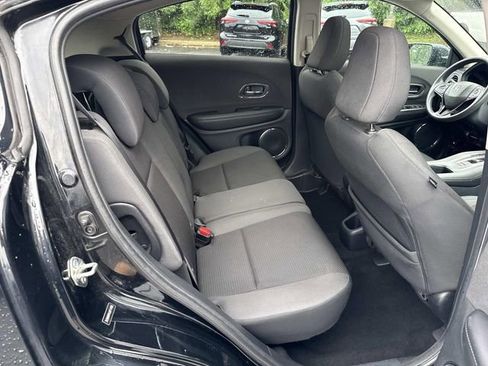 Used 2020 Honda HR-V EX image 11