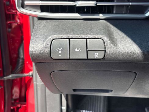 Used 2023 Hyundai Elantra SEL w/ Convenience Package image 32