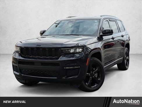 Used 2024 Jeep Grand Cherokee L Limited w/ Black Appearance Package image 1