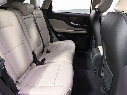 New 2026 Lincoln Corsair Reserve image 16