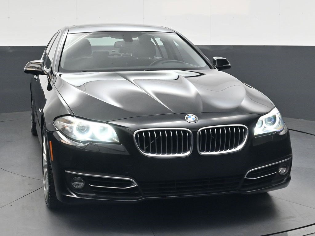 Used 2014 BMW 528i xDrive Sedan AWD/4WD image 9
