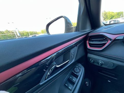 New 2026 Chevrolet TrailBlazer RS w/ Convenience Package FWD image 18