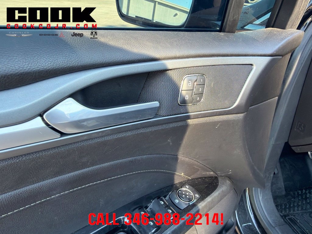 Used 2013 Ford Fusion Titanium w/ Titanium Driver Assist Pkg FWD image 13