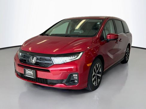 New 2026 Honda Odyssey EX-L image 4