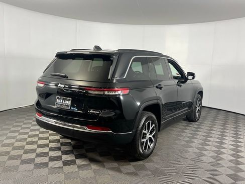 Used 2024 Jeep Grand Cherokee Limited image 9