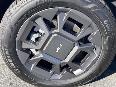 New 2026 Kia Carnival SX image 9