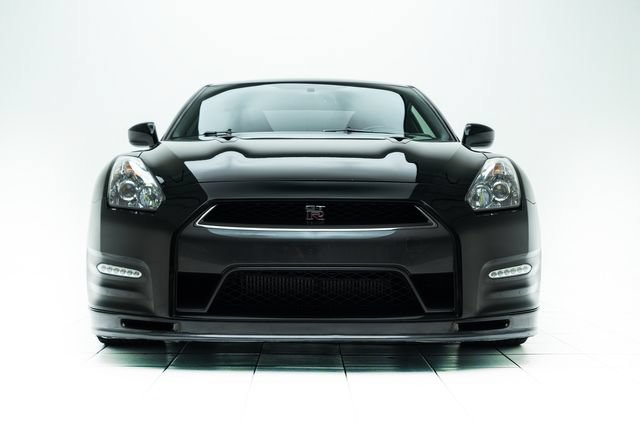 Used 2014 Nissan GT-R Track Edition AWD/4WD image 6