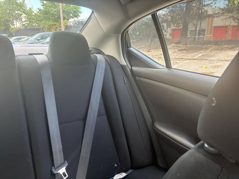 Used 2025 Nissan Sentra S FWD image 31