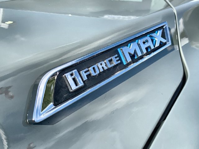 Used 2024 Toyota Sequoia SR5 w/ SR5 Premium Package AWD/4WD image 43