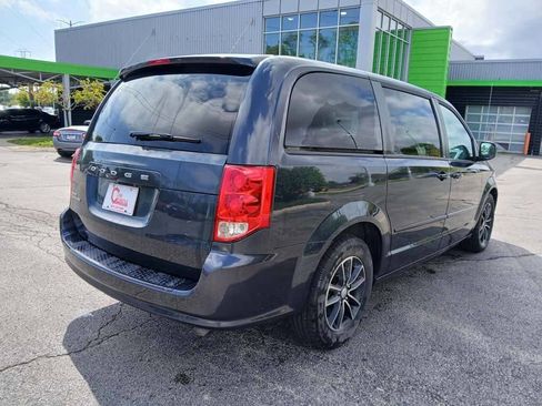 Used 2014 Dodge Grand Caravan SXT w/ UConnect Hands-Free Group image 7