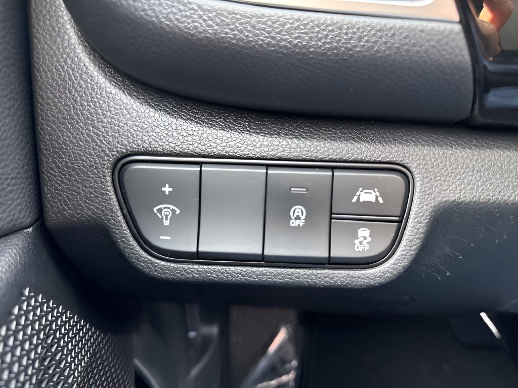 Used 2023 Kia Seltos EX AWD/4WD image 25