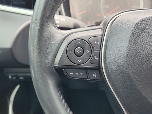 Used 2022 Toyota Corolla SE FWD image 32