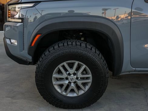 Used 2023 Nissan Frontier PRO-4X w/ Pro Convenience Package image 11