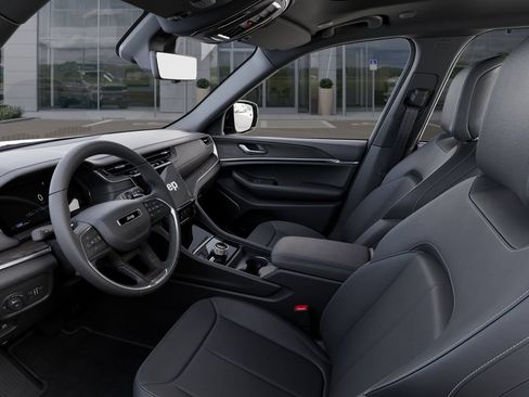 New 2025 Jeep Grand Cherokee Limited w/ Luxury Tech Group II AWD/4WD image 23