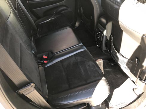 Used 2015 Jeep Grand Cherokee Altitude image 28