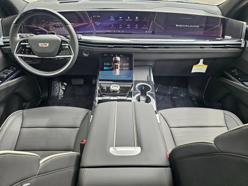 New 2026 Cadillac Escalade ESV Sport w/ Touring Package AWD/4WD image 20