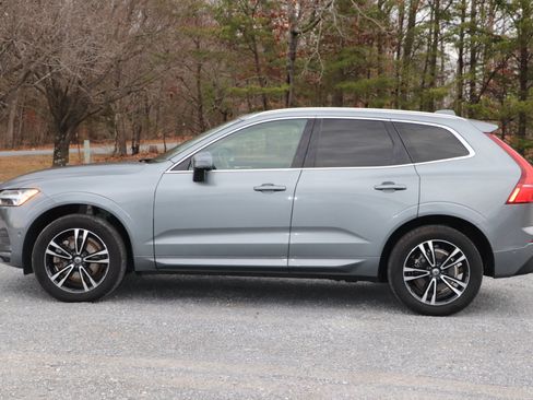 Used 2019 Volvo XC60 T6 Momentum w/ Premium Package image 39