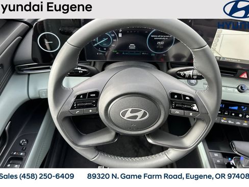 New 2025 Hyundai Elantra Limited image 16