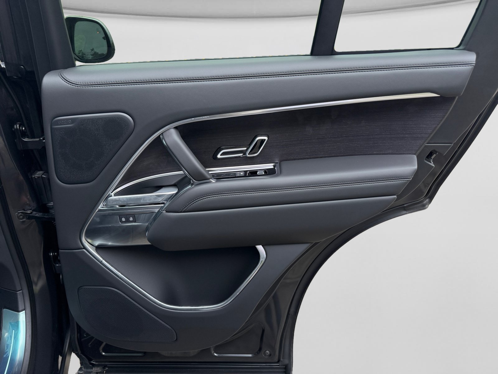 New 2026 Land Rover Range Rover SE AWD/4WD image 21