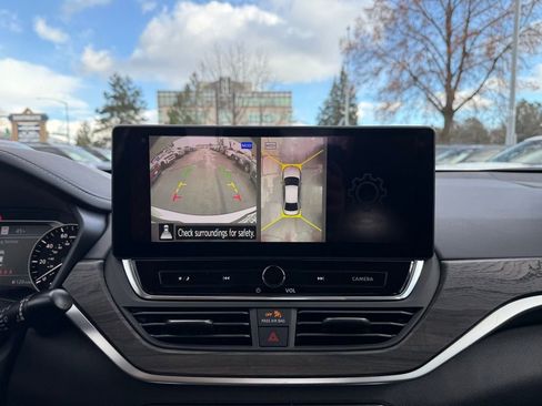 New 2025 Nissan Altima 2.5 SL image 35