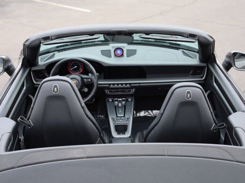 Used 2020 Porsche 911 Carrera S image 16