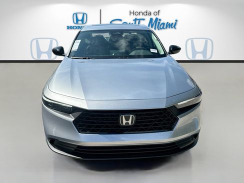 New 2025 Honda Accord SE image 2