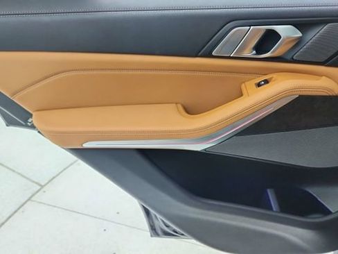 Used 2023 BMW X5 sDrive40i w/ M Sport Package image 32