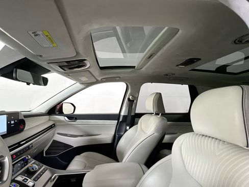 Used 2023 Hyundai Palisade Calligraphy image 23