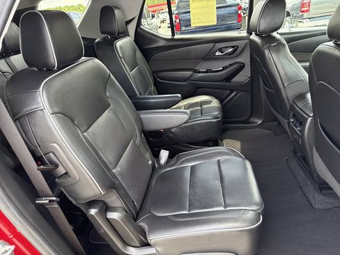 Used 2020 Chevrolet Traverse High Country w/ LPO, Cargo Package AWD/4WD image 25