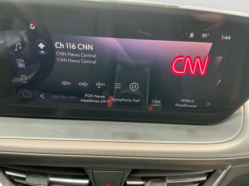 Used 2024 Buick Encore GX Preferred AWD/4WD image 18